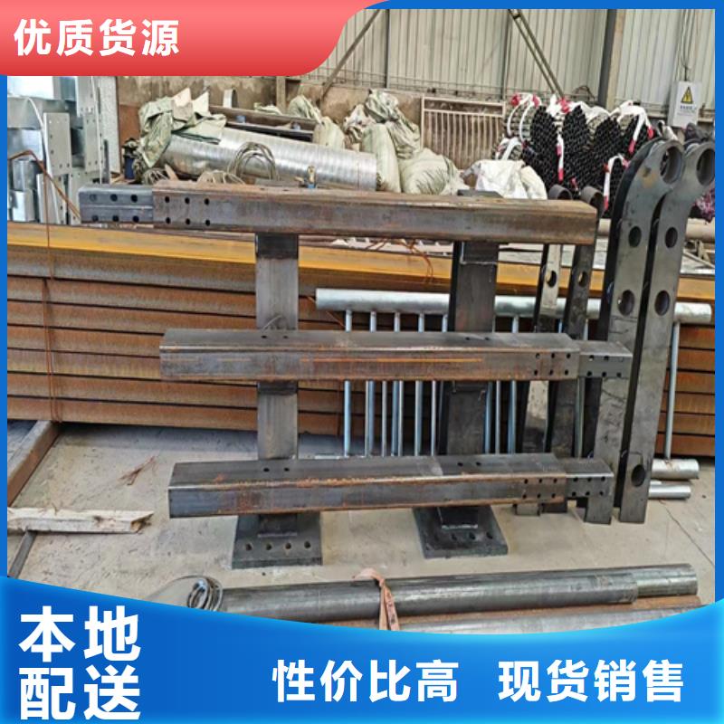 波形护栏多少钱一米		公路防撞护栏	免费邮寄样品品牌专营