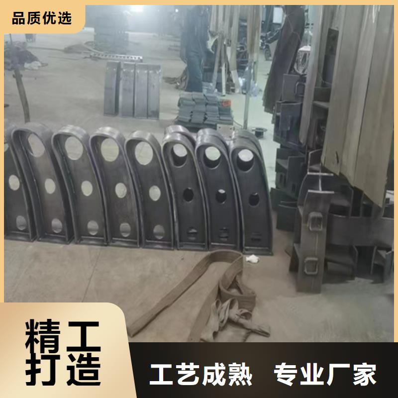 焊接型桥梁护栏支架用专业让客户省心为品质而生产