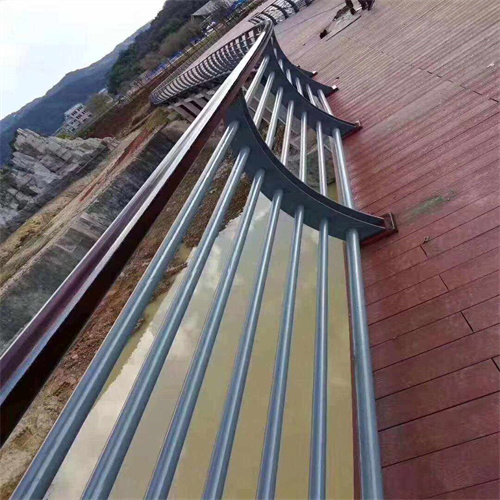 桥梁防撞护栏施工全过程好品质可定制