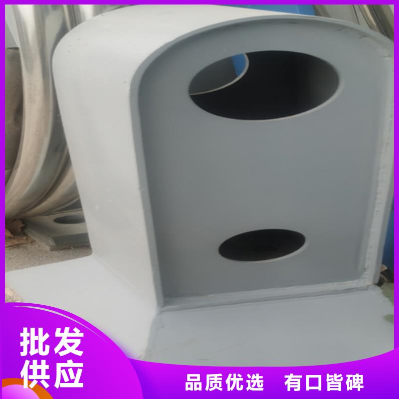 不锈钢复合管护栏厂家就找宏达友源好品质看的见本地制造商