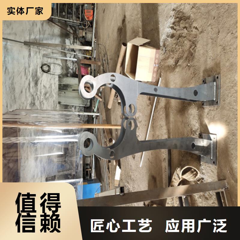 不锈钢复合管河道护栏生产厂家_10年经验自有生产工厂