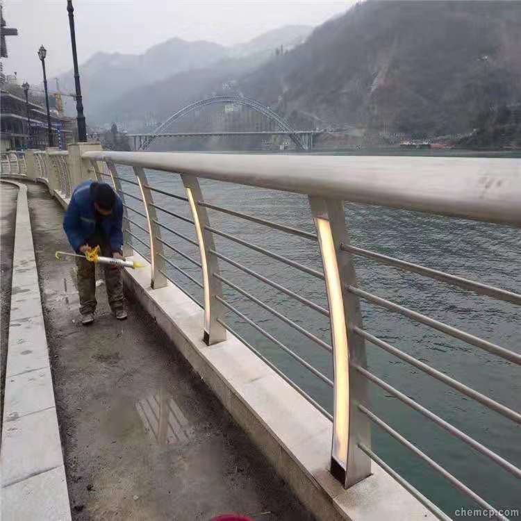 桥梁防撞不锈钢护栏生产周期短当地经销商