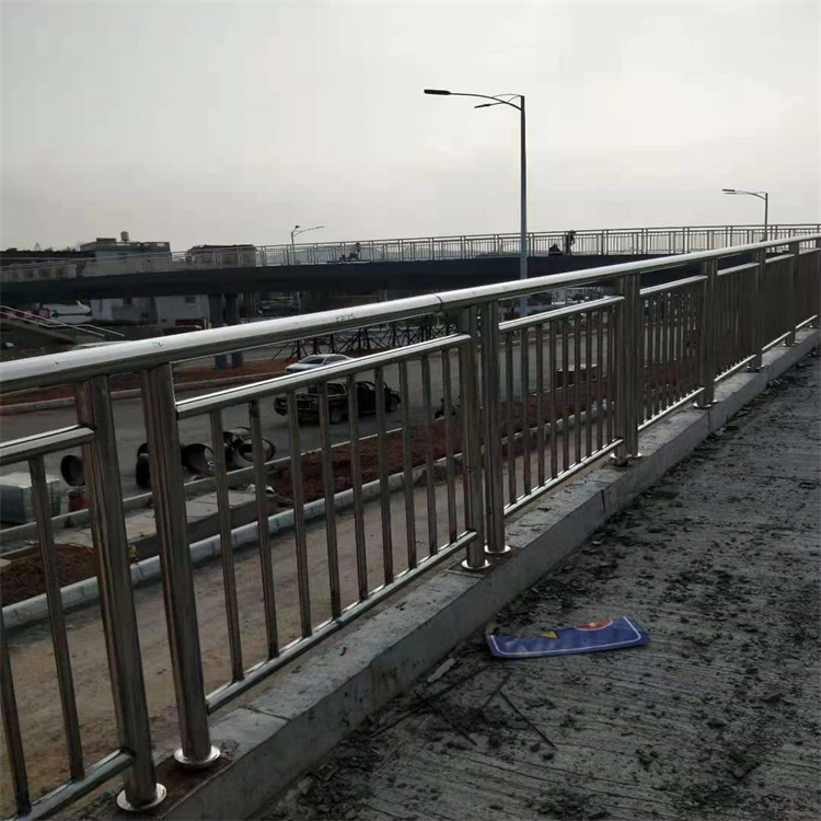 防撞河道护栏按需加工生产规格齐全