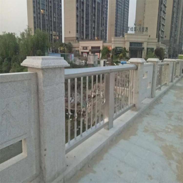 防撞栏杆栏杆免费设计专业的生产厂家