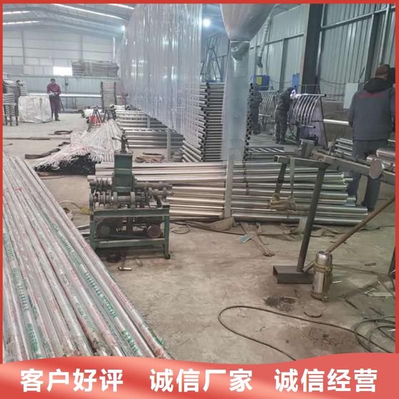 不锈钢复合管人行道护栏靠谱厂家用好材做好产品