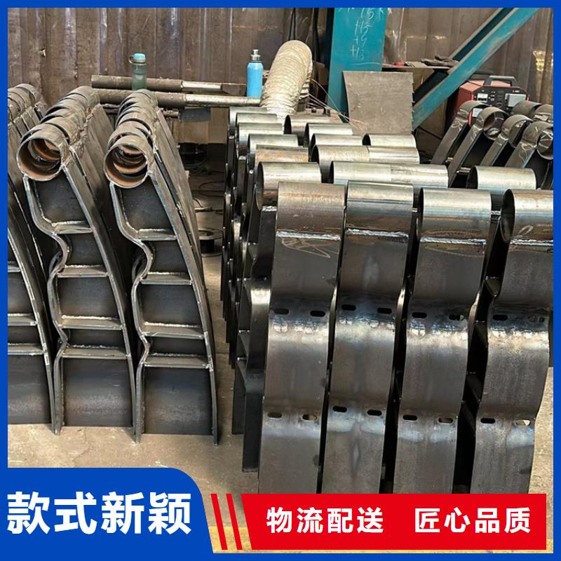 不锈钢复合管隔离护栏品质过硬厂家直销