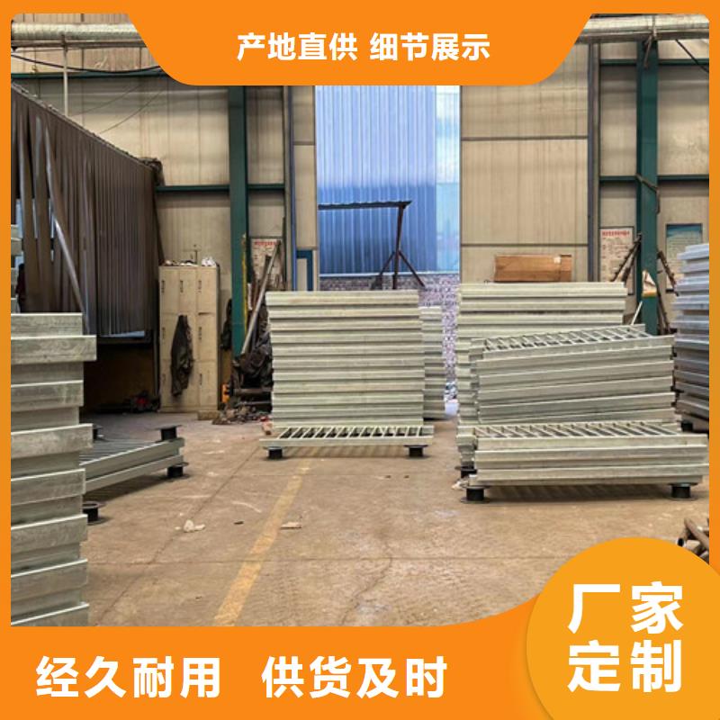 长期供应防撞不锈钢复合管护栏好产品价格低