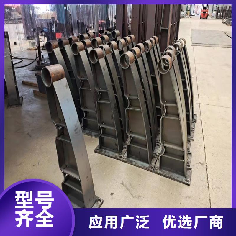 桥梁防撞
一米起订实体诚信厂家