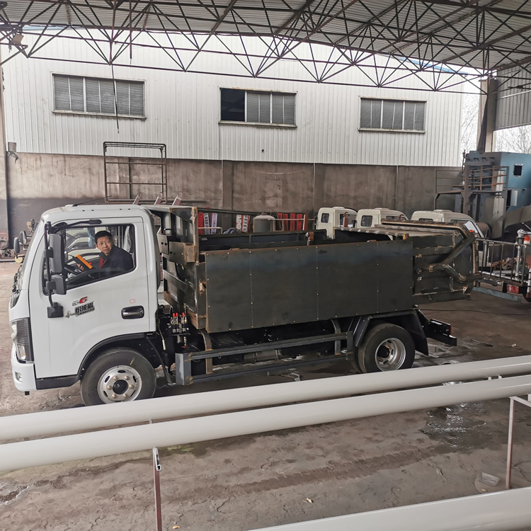 翻斗自卸式8方污泥清运车-12吨粪污自卸车发货及时用心制作