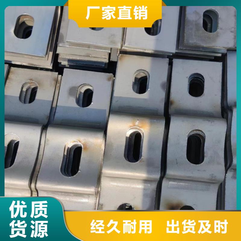 购买波形梁钢护栏-现货充足有保障好品质选我们