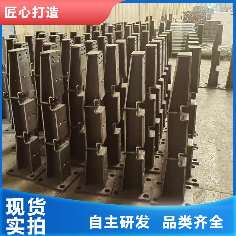 天桥灯光护栏源头量大价优质量牢靠