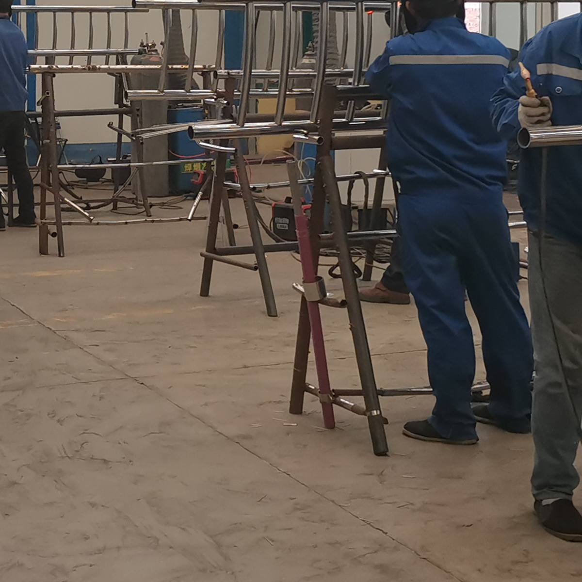 桥梁护栏不用_景观护栏精工细作品质优良
