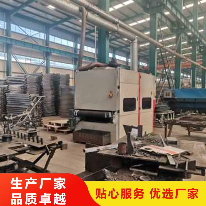 防撞护栏不锈钢桥梁护栏厂实拍展现本地经销商