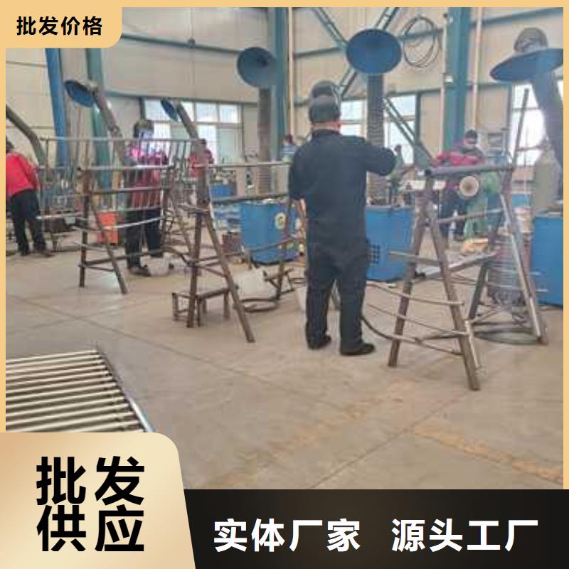 桥梁河道防撞护栏-桥梁河道防撞护栏现货供应本地供应商