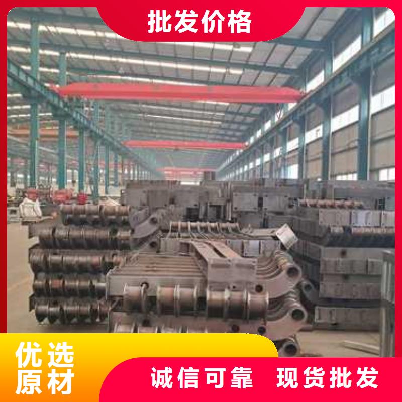 护栏2防撞护栏规格齐全实力厂家厂家自营