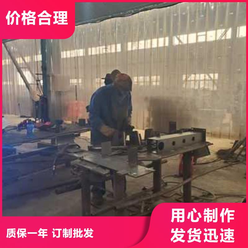 不锈钢护栏M型防撞护栏品质有保障工程施工案例