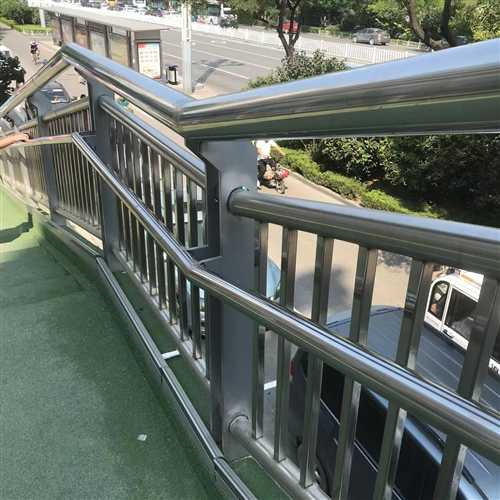 【护栏道路护栏今日价格】制造生产销售