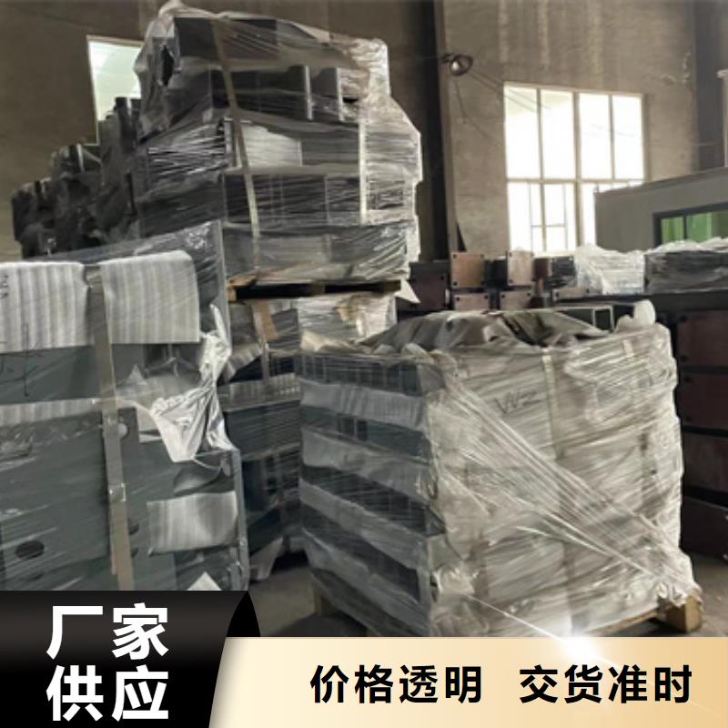 钢防撞护栏规格介绍货源充足