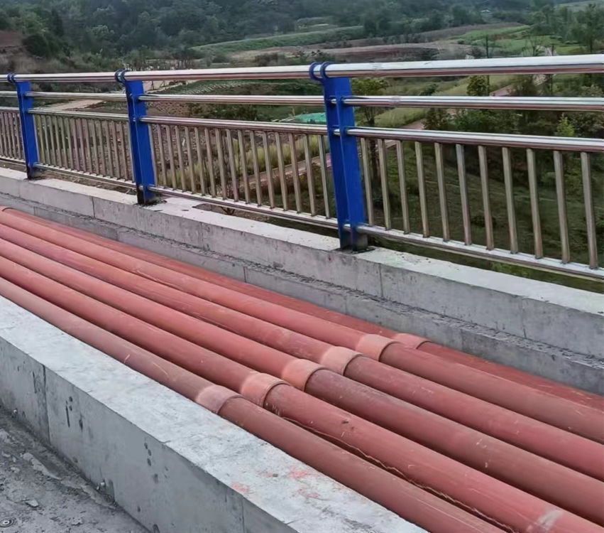 护栏LED防护栏杆多年行业经验本地生产商
