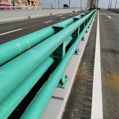 桥梁护栏结实耐用本地供应商