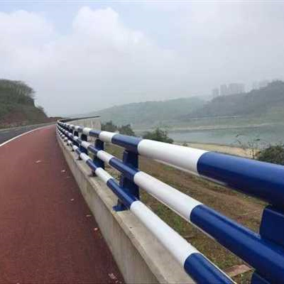 不锈钢河道护栏线条优美一站式采购方便省心
