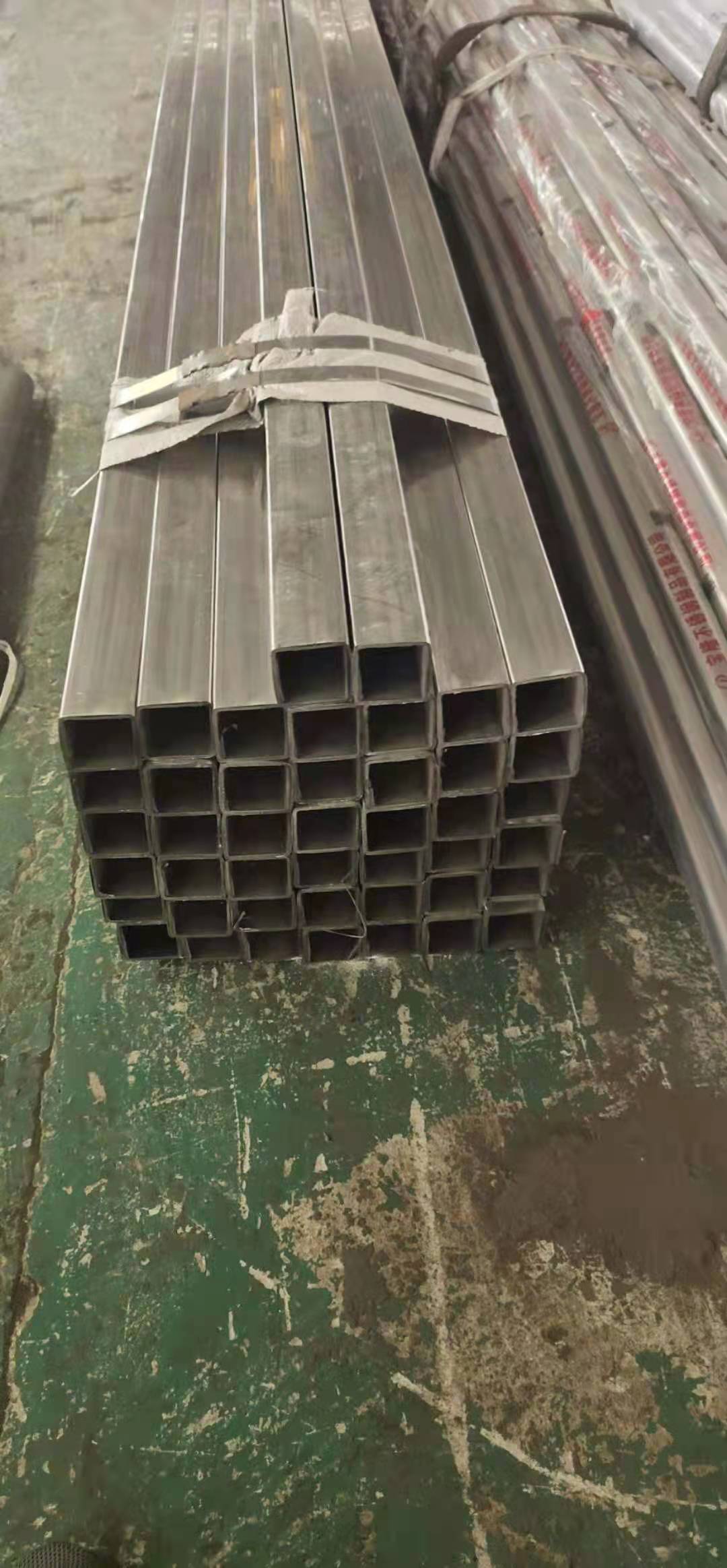 不锈钢复合管厂家直销值得选择