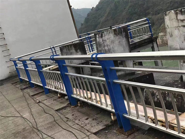司马浦镇铝合金桥梁护栏型材厂家质优价廉好产品价格低