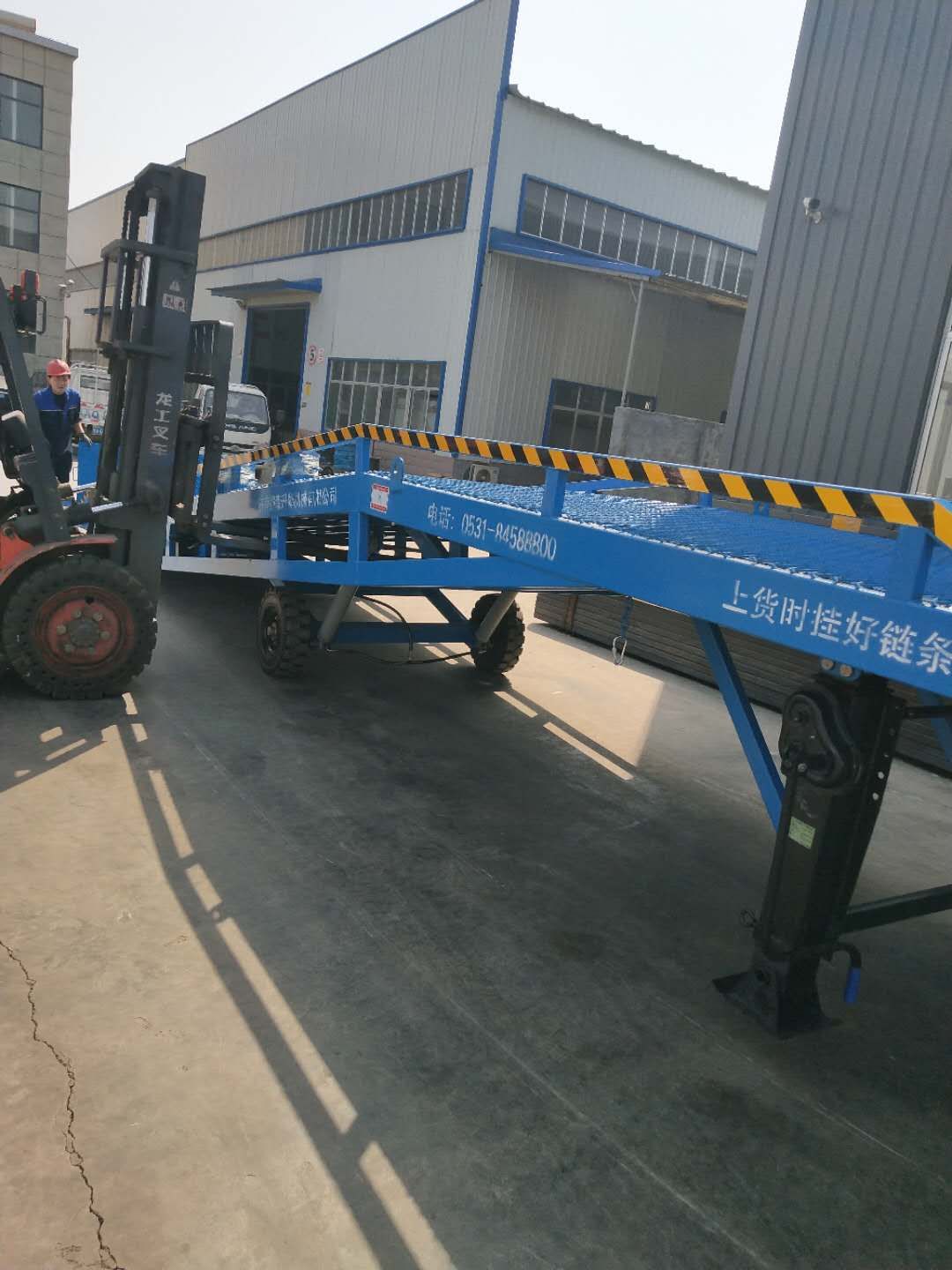 移动式登车桥价位价格当地生产商