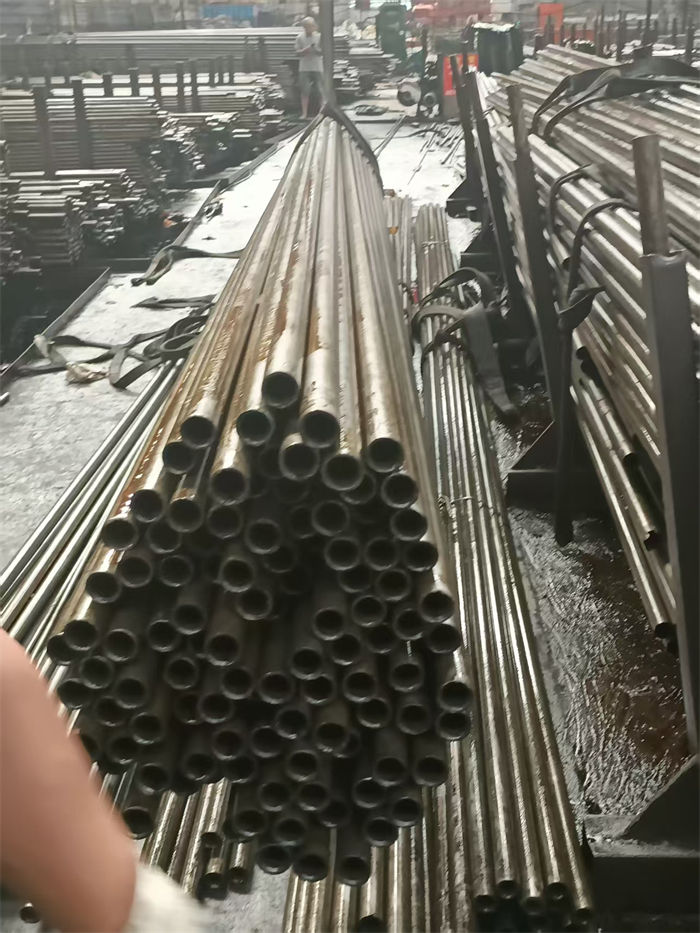 无缝钢管精轧钢管货到付款通过检测