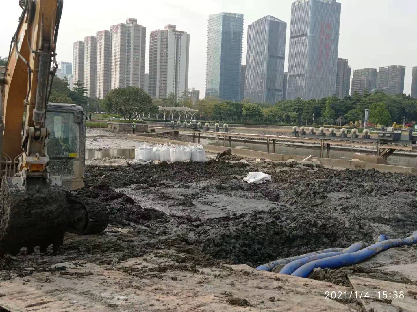 淤泥原位固化处理固化土泥浆固化剂多图